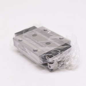 Carro lineal Rexroth R165332420 KWD-035-FLS-C2-N-1, guía lineal CNC R1653 <span class=keywords><strong>324</strong></span> 20, bloque lineal de acero de 35 mm tipo brida - Product Image 2
