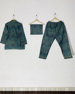 Conjunto de Pijama para Mujer RoyalCraft con Cuello Camisero, Estampado a Mano, Ropa de Dormir Transpirable para Verano, Precio al por Mayor - Product Image 3