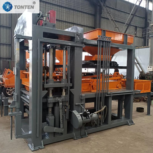 Machine à blocs de béton : moulage par vibration et pression pour les pierres de bordure de protection de <span class=keywords><strong>pente</strong></span> - Product Image 4