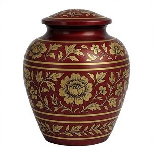 Urne funéraire en métal rouge cramoisi avec motif floral doré complexe, couvercle décoratif large, souvenir commémoratif - Product Image 2
