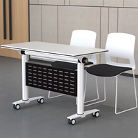 Table et chaises de bureau pliables multifonctions réglables au design contemporain et écologiques avec surface en MDF pour une utilisation en conférence