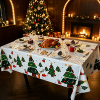 Nappe de Noël Imprimée en PE Imperméable pour Fêtes, Dîners, Maison, Extérieur, Barbecue, Pique-nique – 54x72 et 54x108 Pouces