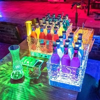 Seau à glace LED transparent personnalisé en gros pour fêtes, seau à bière LED en plastique transparent