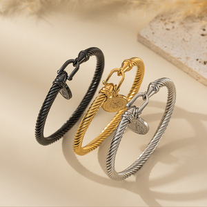 Brazalete <span class=keywords><strong>de</strong></span> Alambre <span class=keywords><strong>de</strong></span> Acero Inoxidable con Medalla <span class=keywords><strong>de</strong></span> San Benito, Brazalete con Dije <span class=keywords><strong>de</strong></span> San Benito para Mujer, Joyería Religiosa, Regalo - Product Image 2