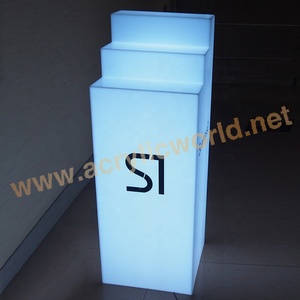 Expositor de Botellas de Vino Acrílico Cuadrado Personalizado, Pedestal de Exhibición de Botellas de Licor para Piso - Product Image 6