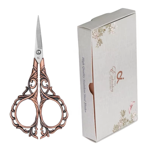 <span class=keywords><strong>กรรไกร</strong></span>ตัดเย็บแบบวินเทจ<span class=keywords><strong>กรรไกร</strong></span>แบบหยักแหลม - Product Image 3