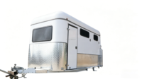 Remorque de transport de chevaux double de luxe personnalisée avec armoire de rangement pour le transport de chevaux aux normes européennes