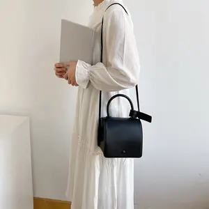 Fábrica Por Atacado PU Coreano Saco De Mão Das Mulheres Bolsas Moda Pequeno Saco Quadrado Lazer Único Ombro Slant Crossbody Bag
