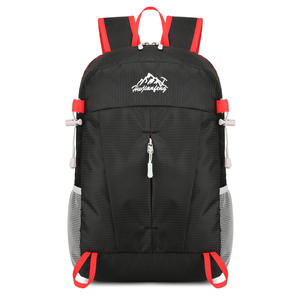 กระเป๋าเป้สะพายหลังน้ำหนักเบาพิเศษกันน้ำแบบพับได้ความจุแล็ปท็อปขนาด 15 นิ้วสายสะพายไหล่โค้งสีทึบสำหรับการเดินป่าท่องเที่ยว - Product Image 4