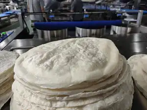 Di alta qualità CE automatico tortilla linea di produzione roti chapati macchinari impacchi compongono linea con sistema di stampa a caldo