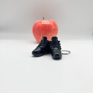 2 PCS Chaussures de basket-ball pour hommes <span class=keywords><strong>Sneaker</strong></span> Sports <span class=keywords><strong>Mini</strong></span> Keychain PVC Mousqueton Keychain 3D Design for Sports <span class=keywords><strong>Collection</strong></span> - Product Image 4
