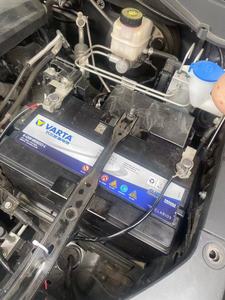 Batterie automobile <span class=keywords><strong>VARTA</strong></span> <span class=keywords><strong>12V</strong></span> <span class=keywords><strong>100Ah</strong></span> d'origine, remplacement pour Hyundai Terracan 2.9, sans entretien - Product Image 4