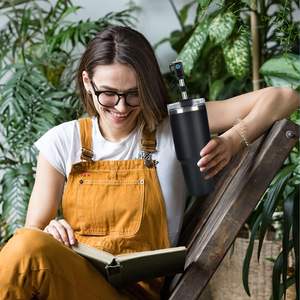 Cubiertas de silicona reutilizables a prueba de polvo para pajitas de vasos Stanley de 40 oz, compatibles con tapas de pajita Stanley. - Product Image 5