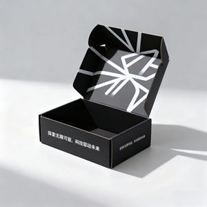 Boîte <span class=keywords><strong>d</strong></span>'avion noire de transport Boîtes en carton ondulé personnalisées extra rigides Matériaux recyclés Fermeture magnétique imprimable - Product Image 1
