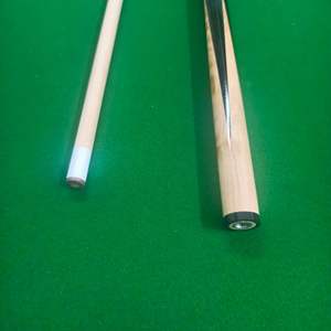 Taco <span class=keywords><strong>de</strong></span> <span class=keywords><strong>billar</strong></span> <span class=keywords><strong>de</strong></span> madera blanca <span class=keywords><strong>de</strong></span> 1.45cm, duradero, <span class=keywords><strong>de</strong></span> una pieza, para juego <span class=keywords><strong>de</strong></span> <span class=keywords><strong>billar</strong></span> <span class=keywords><strong>de</strong></span> nueve bolas y snooker - Product Image 3