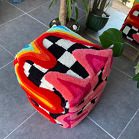 Design innovant Logo personnalisé Aiguille à poinçonner touffetée à la main Coussin de siège au sol Coussins tuftés