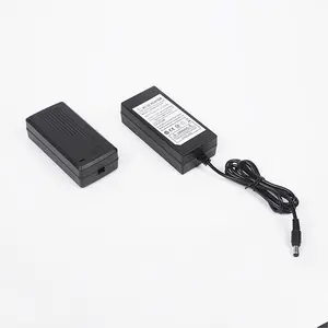 Adaptateur de chargeur d'alimentation Ac à Dc pour bande lumineuse LED d'ordinateur de bureau