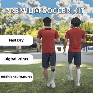 Ensemble de tenue de football pour hommes, maillot rouge, short bleu marine, chaussettes blanches, 100% polyester, évacuation de l'humidité, col rond, manches courtes - Product Image 2