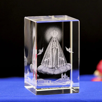 OEM/ODM Cube de cristal clair fait main gravé au laser 3D personnalisé avec option de logo personnalisé