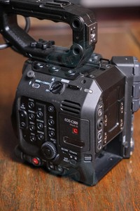 HFT Professional C300 Mark III 4K Digital <b>Camera</b> Camcorder Full-frame CMOS Sensor 10x-20x Optical 4.3" Display Camcorder Profess - Product Image 5
