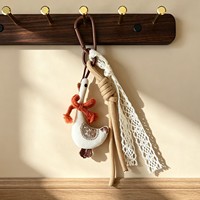 Jouets en peluche d'animaux de dessin animé adorables, décoration de sac à la mode, cadeau promotionnel, jouet en peluche personnalisé, pendentif de poupée 3D, accessoires de porte-clés