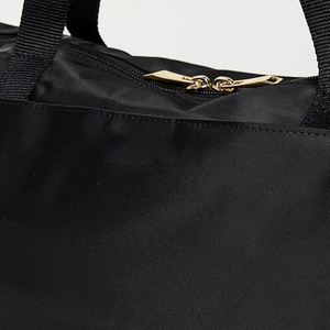 Sacs fourre-tout en nylon noir pour l'été et l'automne, personnalisables avec logo DIY, sacs de voyage imperméables réutilisables, sacs à bandoulière pour le shopping, fermeture éclair durable, pour femmes - Product Image 3