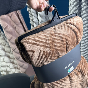 Bán Buôn 100% Polyester Nổi Flannel Chăn Tấm Ga Giường Móc Áo Nhung San Hô Chải Chăn Cho Xuất Khẩu Châu Âu Thương Mại Nước Ngoài - Product Image 3