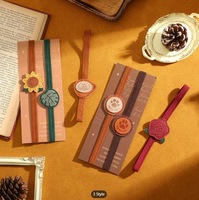 Penanda Buku Kulit Bergaya Ins dengan Hiasan Bunga Tulip Daisy, Penjepit Halaman Buku Unik, Alat Tulis Baca yang Indah, Buatan Cina