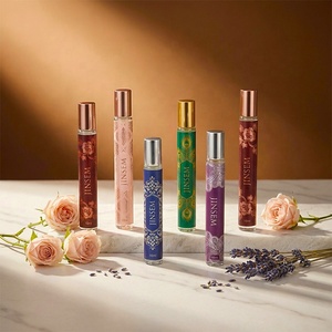 Perfume en Aerosol de Aceite Esencial de Rosa Roja de Lujo OEM/ODM, Bruma con Aceite de Jojoba, Fragancia Revitalizante y Duradera, Aromatizante Ambiental para Mujer - Product Image 3