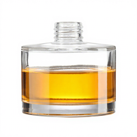Flacon diffuseur de roseaux d'aromathérapie en verre de luxe 50ml de forme carrée ou ronde avec bouchon à vis pour usage parfumé