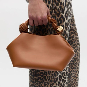 Nuova Collezione 2026: Borsa Geometrica Chic da Donna in <span class=keywords><strong>Ecopelle</strong></span> Premium con Manico in Rattan, Tracolla e Borsa a Spalla - Product Image 1