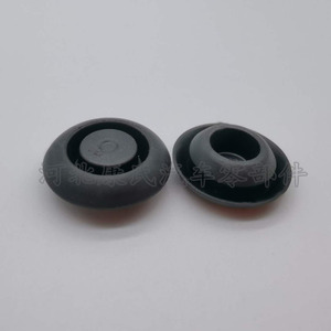 Bouchon de porte moteur en caoutchouc EPDM pour Mercedes A B C E M R S GLA GLK SLC - Product Image 1