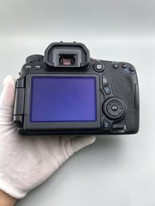 Appareil photo reflex numérique Canon EOS 70D d'occasion prêt à être expédié, boîtier seul, capteur APS-C 20,2 MP, vidéo 1080p, excellent prix pour la photographie - Product Image 4