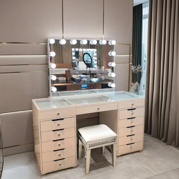 modern italian dressing table design A unique Italian dressing table for the bedroom