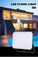 Projecteur LED à haute luminosité 200W en aluminium + PC, réflecteur IP65 avec certification EMC pour les stades sportifs et l'utilisation en extérieur