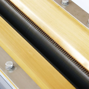 Cuchillo de corte de fideos italianos de estilo taiwanés duradero sin rebabas personalizado para máquina de fabricación de fideos frescos automática - Product Image 3