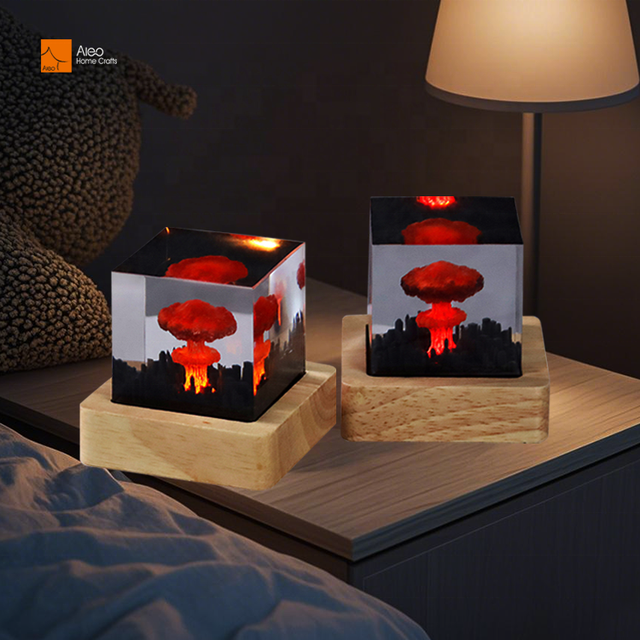 USB Operated LED Epoxy Resin Desk Lamp Unique Artificial Ocean Marine Organism New Design Mushroom Cloud Shark Resin Crafts