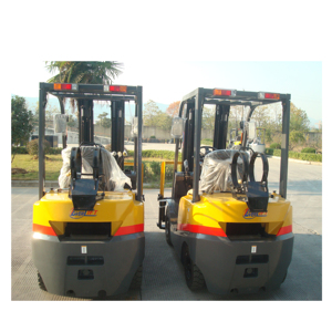 Nueva Tecnología japonesa estilo Mini carretilla elevadora LPG <span class=keywords><strong>1</strong></span>,5 T <span class=keywords><strong>1</strong></span>,8 T 2 toneladas 2,5 T Gas LPG carretilla elevadora precio con 3 m 4,5 m 6 m - Product Image 1