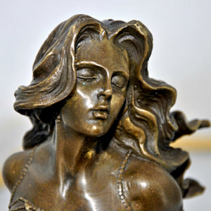 Statue de sirène en métal antique, figurine décorative, sculpture pour la décoration de la maison, objet de collection, cadeau et décoration intérieure de luxe - Product Image 1