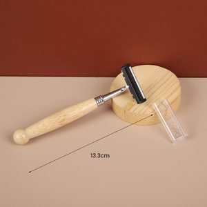 <span class=keywords><strong>Rasoir</strong></span> jetable à lame en acier inoxydable avec manche en bambou et tête pivotante <span class=keywords><strong>pour</strong></span> le rasage de sécurité des hommes - Product Image 5