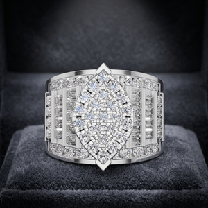 Anillo de Compromiso para Mujer Aurum Diam AURG-131 con Diamante Sintético Cultivado en Laboratorio, Corte Brillante, Color E, Certificado EGL, Plata 925, Lujoso - Product Image 1