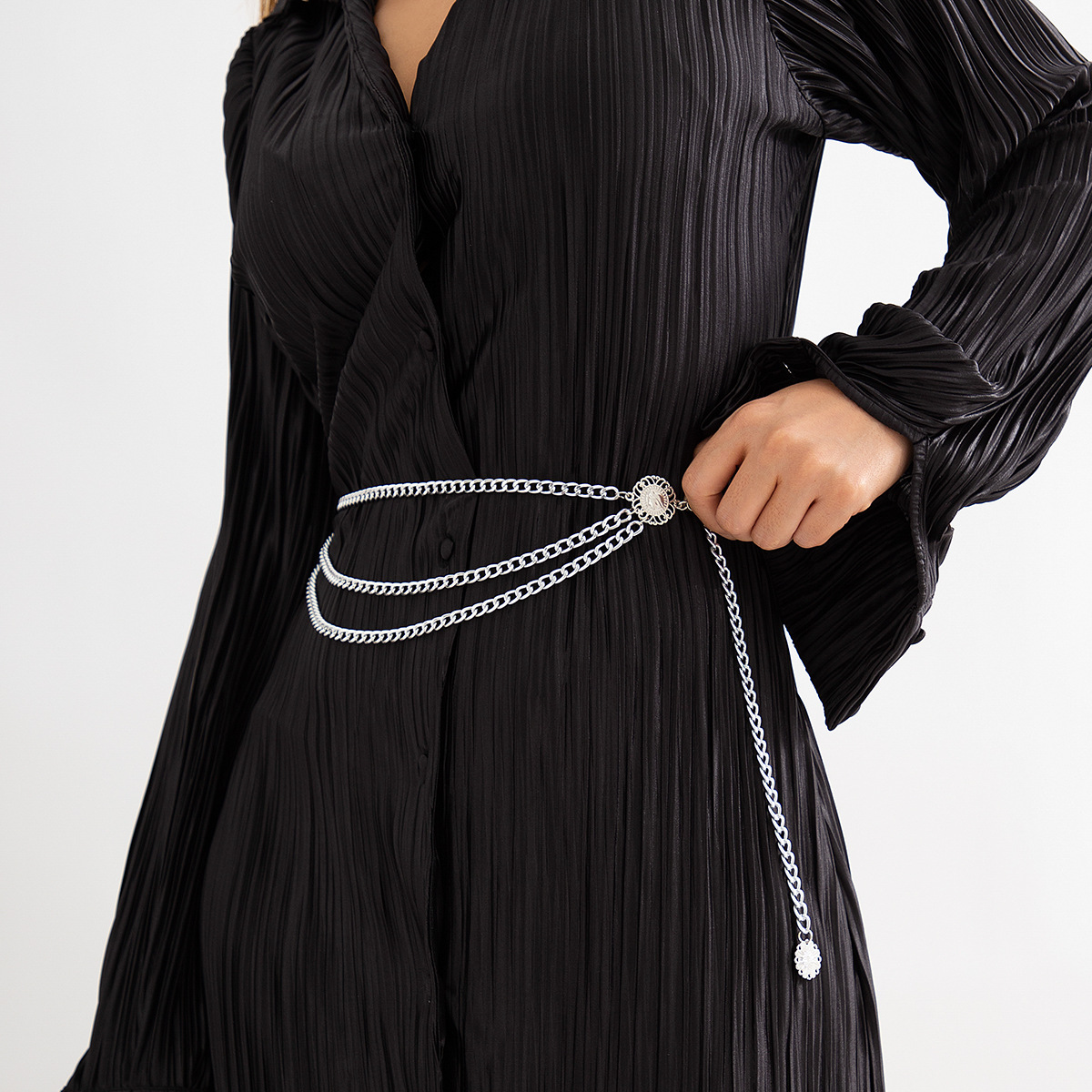 Цепочка из сплава, многослойная, с завышенной талией