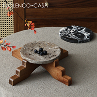 Plateau de service rond en marbre et bois avec base en bois massif, à un seul niveau, pour la présentation de bijoux, de thé et de vaisselle dans le salon