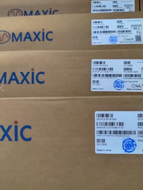 XMC XM25QH128DHIQT 3V 128Mb Dual/Quad SPI Flash Memory QPI/DTR SOP 208MIL -30-80C"