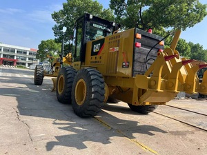 Niveleuse à moteur CAT140K d'occasion de haute qualité, machine de nivellement routier Caterpillar 140K avec peu d'heures de travail en stock 120K 140H - Product Image 4