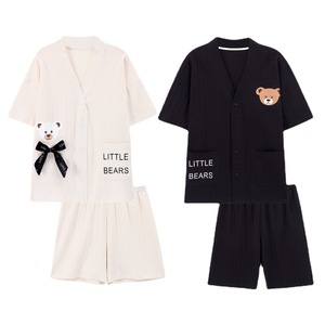 <span class=keywords><strong>Pigiama</strong></span> Estivo 2026 in Cotone Lavorato a Maglia Traspirante con Motivo Orsetto per Coppie - Completo Casual da Donna a Maniche Corte e <span class=keywords><strong>Pantaloncini</strong></span> e da <span class=keywords><strong>Uomo</strong></span> per il Tempo Libero - Product Image 5