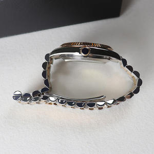 นาฬิกาข้อมือแบบกลไกอัตโนมัติ หน้าปัดแบบกำหนดเองได้ พร้อมโลโก้ส่วนตัว กันน้ำ 36/39 มม. กลไก NH35 กระจกแซฟไฟร์ - Product Image 5