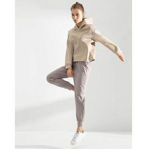 กางเกงจ็อกเกอร์เอวสูงน้ำหนักเบาของผู้หญิงมีกระเป๋า | กางเกงยืดระบายอากาศสำหรับยิมโยคะและความสบายในชีวิตประจำวัน - Product Image 2