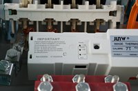 Interruptores de Circuito Moldeados en Caja para Montaje en Poste JUNW LV D165T D265T con Unidad de Disparo Digital