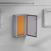 Kabinet Dinding Luar Ruangan IP54 Rak Server Kecil Baja 2.0 mm Dengan Papan Instalasi
